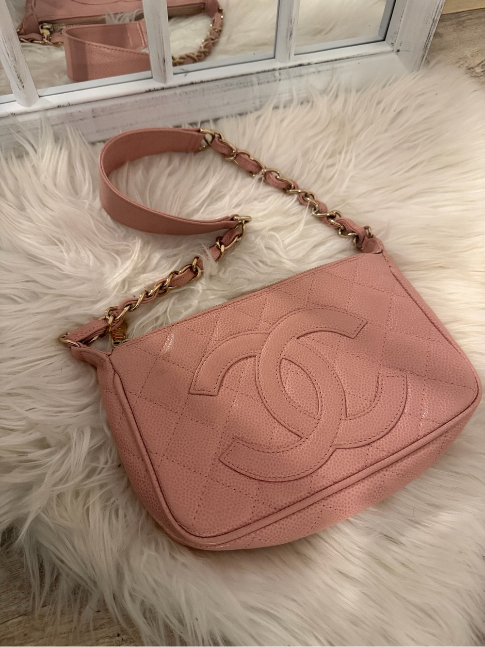 Chanel Pink Quilted Leather Shoulder bag timeless ligne cambon rare 🩷